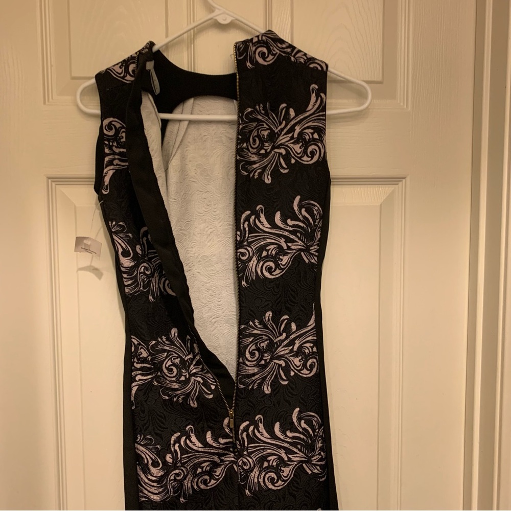 NWT H&M Black and Blush Midi Dress, Size 2 - Picture 5 of 6
